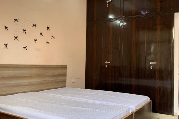 Shri Sankalp Girls Hostel